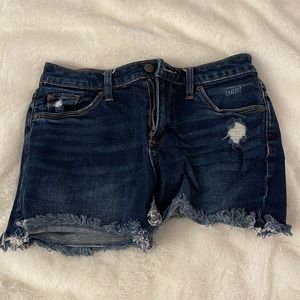 Universal thread, jean shorts
